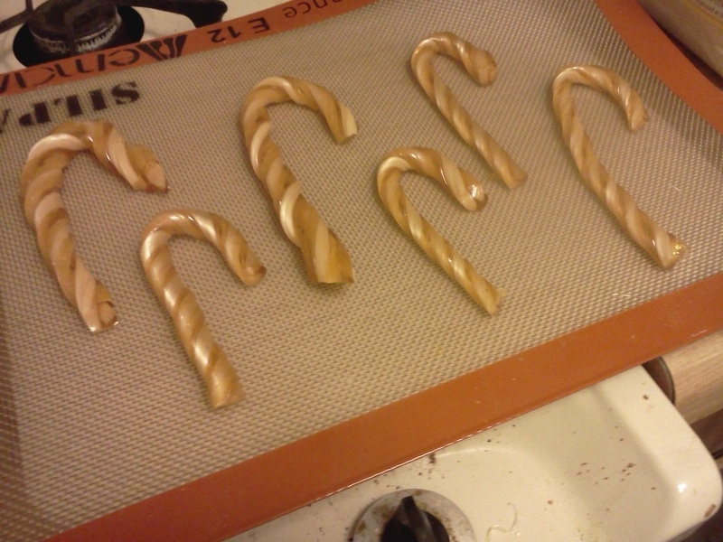 Lemon candycanes