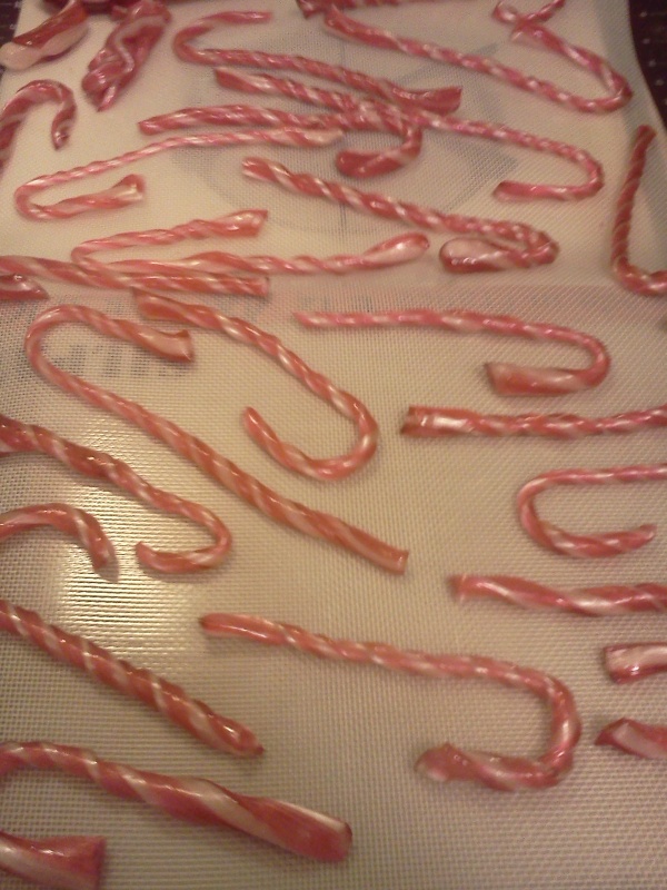 Cinnamon Candycanes